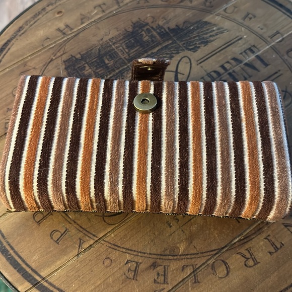 Adorable, hand beaded clutch (vintage) - Picture 3 of 4